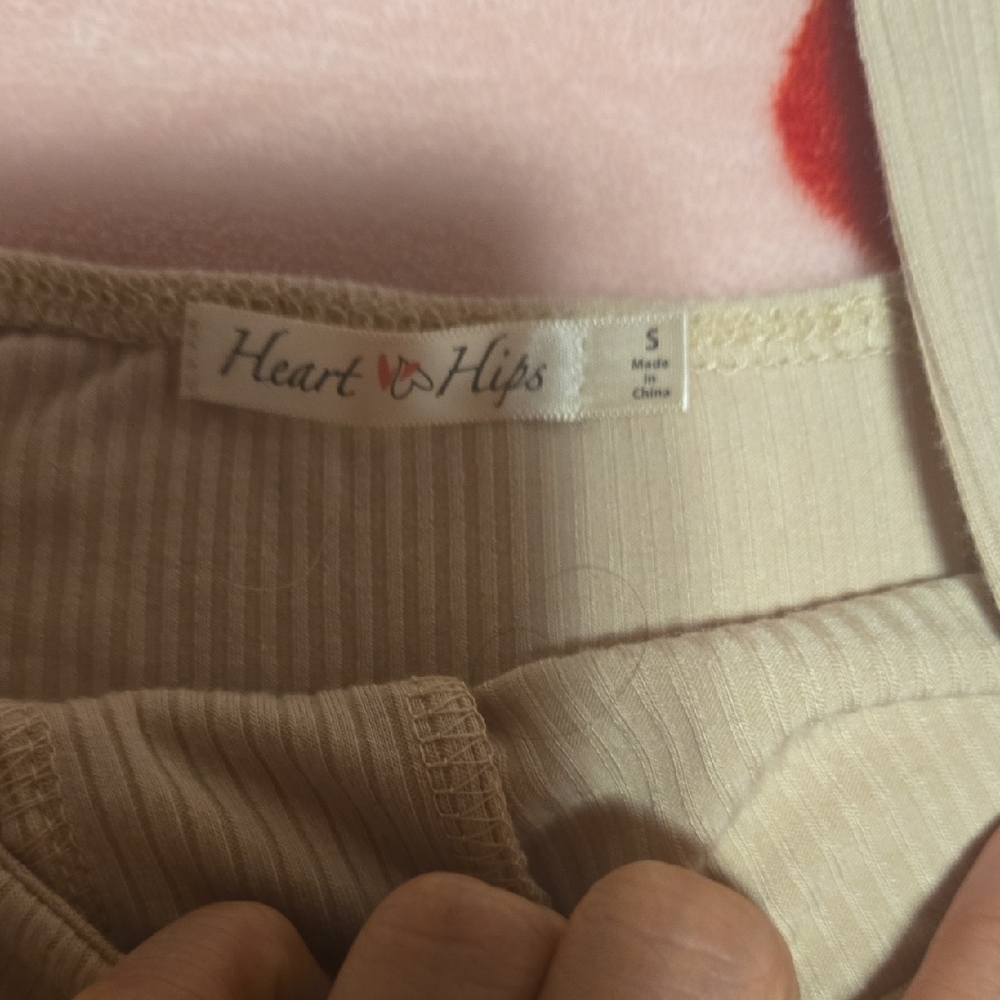 Beige Ribbed Top - Picture 2 of 3